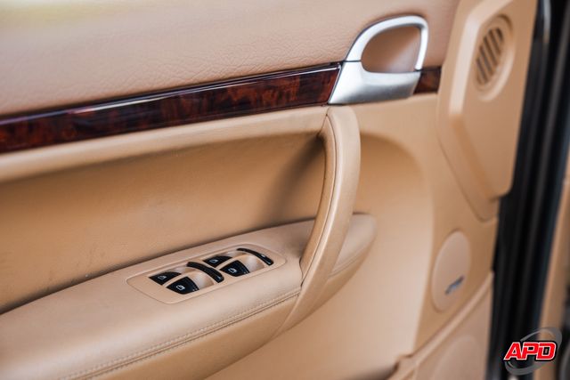 2009 Porsche Cayenne Overland No. 001 2009 Porsche Cayenne Overland No. 001