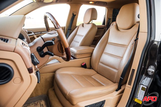 2009 Porsche Cayenne Overland No. 001 2009 Porsche Cayenne Overland No. 001