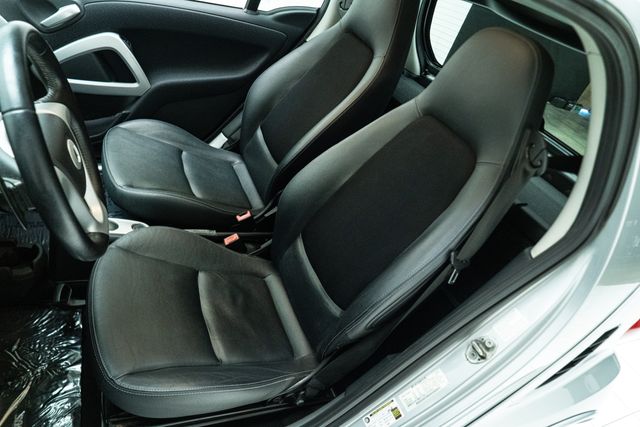 2009 Smart fortwo BRABUS | Carrollton, TX | Texas Hot Rides 2009 Smart fortwo BRABUS | Carrollton, TX | Texas Hot Rides