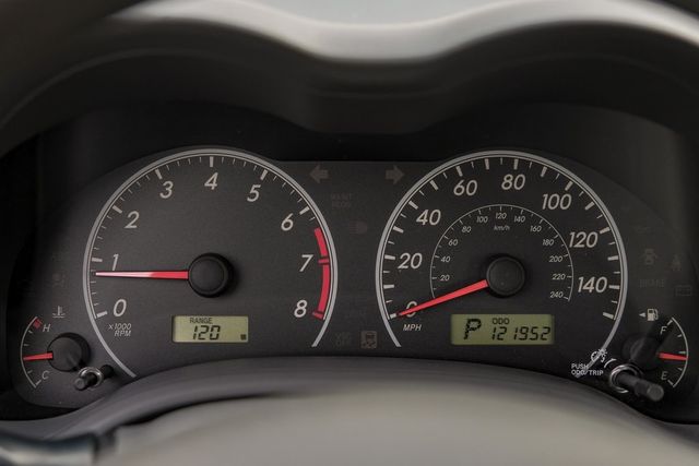 2009 Toyota Corolla LE Power Windows & Locks AUX Tilt/Telescope Wheel 2009 Toyota Corolla LE Power Windows & Locks AUX Tilt/Telescope Wheel