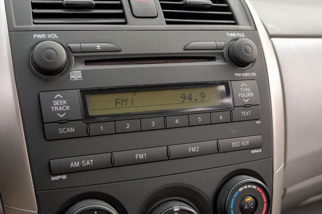 2009 Toyota Corolla LE Power Windows & Locks AUX Tilt/Telescope Wheel 2009 Toyota Corolla LE Power Windows & Locks AUX Tilt/Telescope Wheel