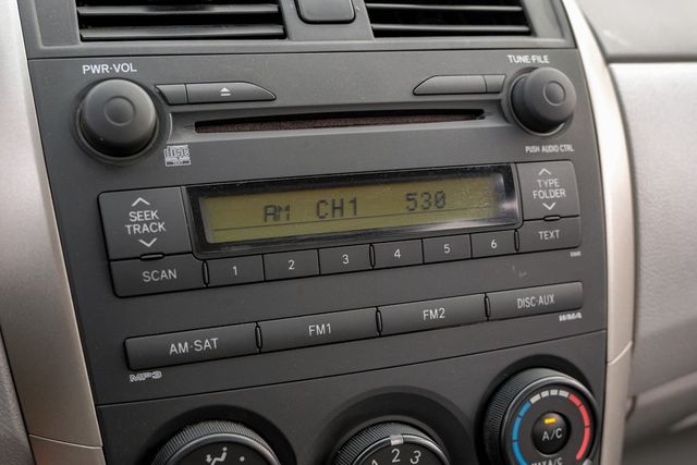 2009 Toyota Corolla LE Power Windows & Locks AUX Tilt/Telescope Wheel 2009 Toyota Corolla LE Power Windows & Locks AUX Tilt/Telescope Wheel