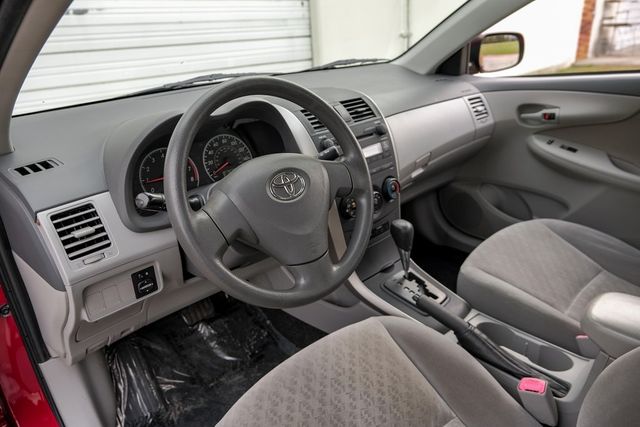 2009 Toyota Corolla LE Power Windows & Locks AUX Tilt/Telescope Wheel 2009 Toyota Corolla LE Power Windows & Locks AUX Tilt/Telescope Wheel