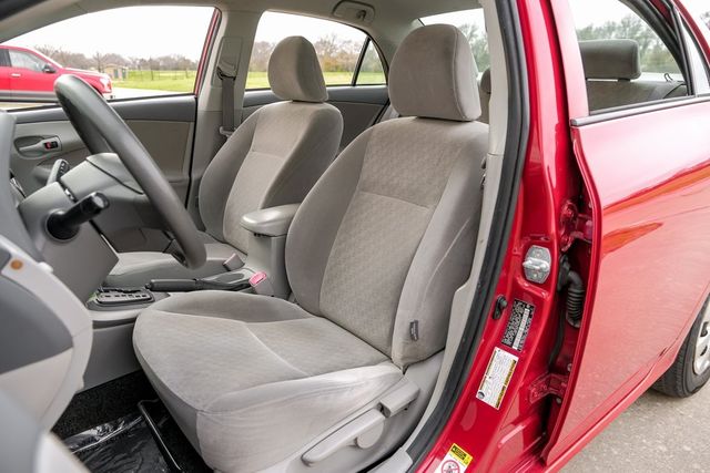 2009 Toyota Corolla LE Power Windows & Locks AUX Tilt/Telescope Wheel 2009 Toyota Corolla LE Power Windows & Locks AUX Tilt/Telescope Wheel