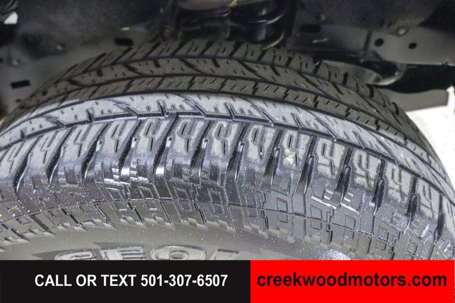 2009 Toyota Tacoma SR5 4x4 Regular Cab Manual Financing White NICE 2009 Toyota Tacoma SR5 4x4 Regular Cab Manual Financing White NICE