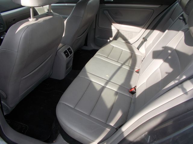 2009 Volkswagen Jetta SE PZEV