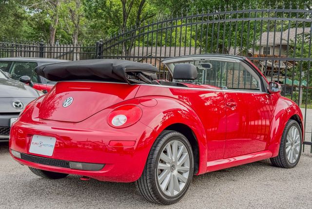 2009 Volkswagen New Beetle Convertible Base