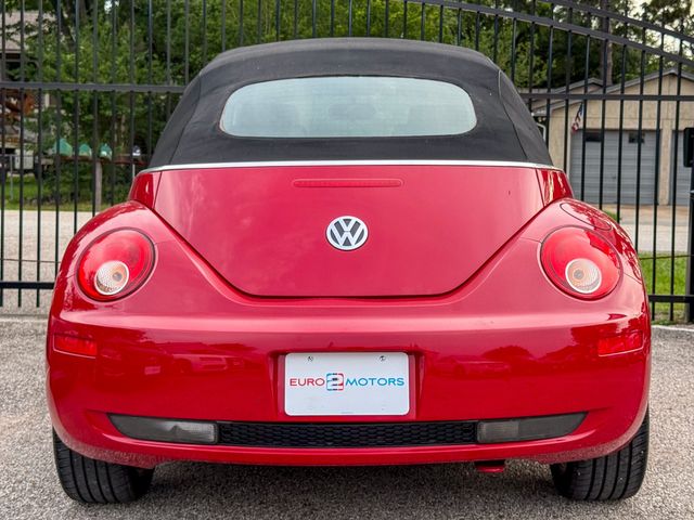 2009 Volkswagen New Beetle Convertible Base