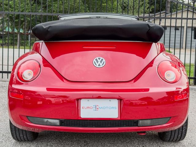 2009 Volkswagen New Beetle Convertible Base