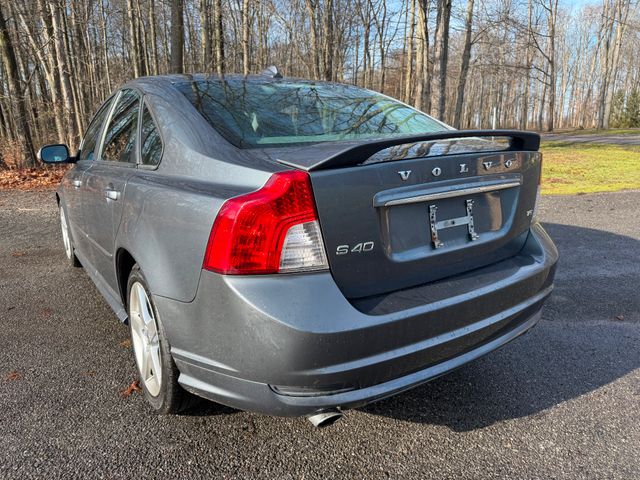 2009 Volvo S40 T5 R-Design