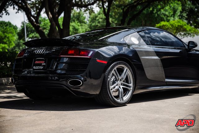 2010 Audi R8 5.2 quattro