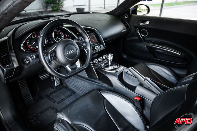 2010 Audi R8 5.2 quattro