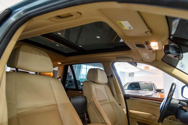 2010 BMW X5 xDrive35d  premium package