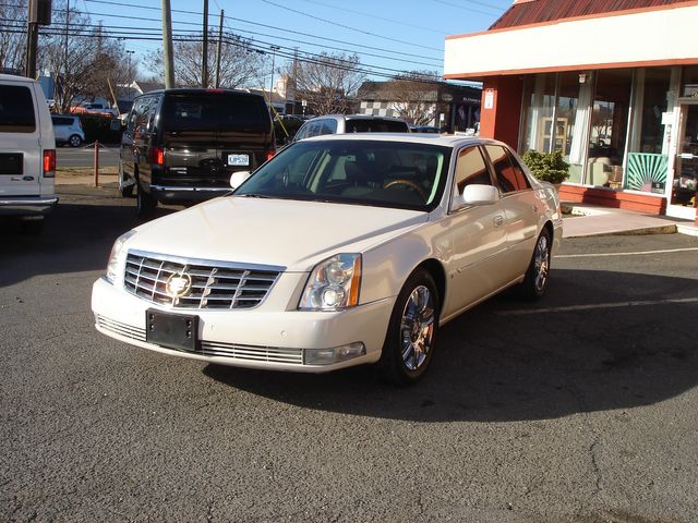 2010 Cadillac DTS Platinum Collection | Charlotte, North Carolina | ADVENTURE VANS