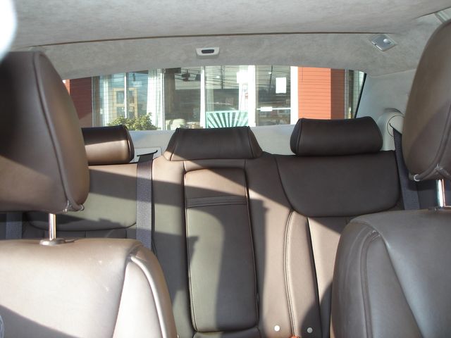 2010 Cadillac DTS Platinum Collection | Charlotte, North Carolina | ADVENTURE VANS 2010 Cadillac DTS Platinum Collection | Charlotte, North Carolina | ADVENTURE VANS