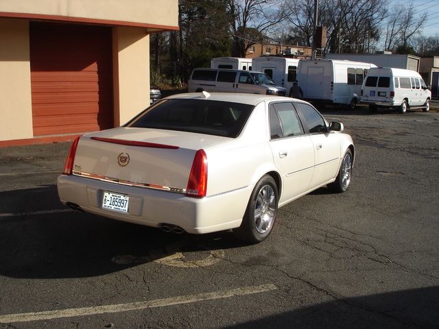 2010 Cadillac DTS Platinum Collection | Charlotte, North Carolina | ADVENTURE VANS 2010 Cadillac DTS Platinum Collection | Charlotte, North Carolina | ADVENTURE VANS