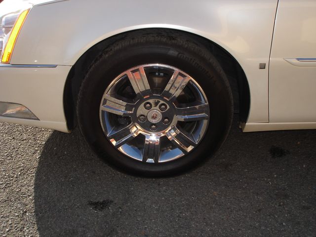 2010 Cadillac DTS Platinum Collection | Charlotte, North Carolina | ADVENTURE VANS