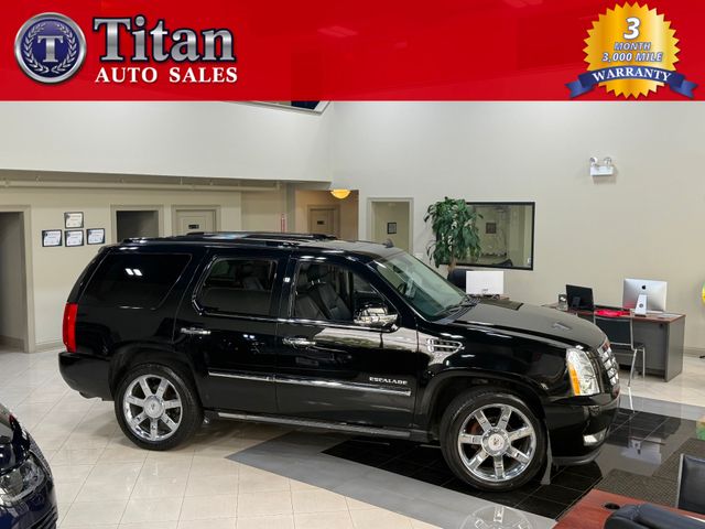 2010 Cadillac Escalade Premium | Worth, IL | Titan Auto Sales