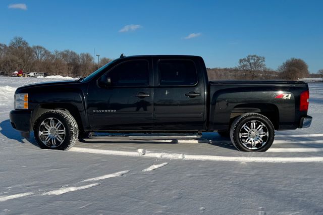 2010 Chevrolet Silverado 1500 4WD LT | Roscoe, IL | Autoland Outlets