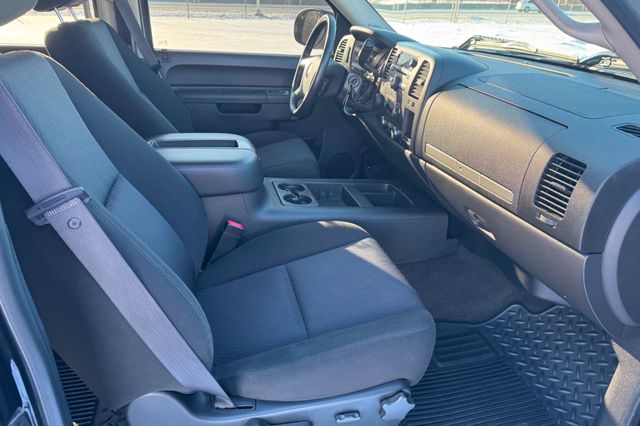 2010 Chevrolet Silverado 1500 4WD LT | Roscoe, IL | Autoland Outlets