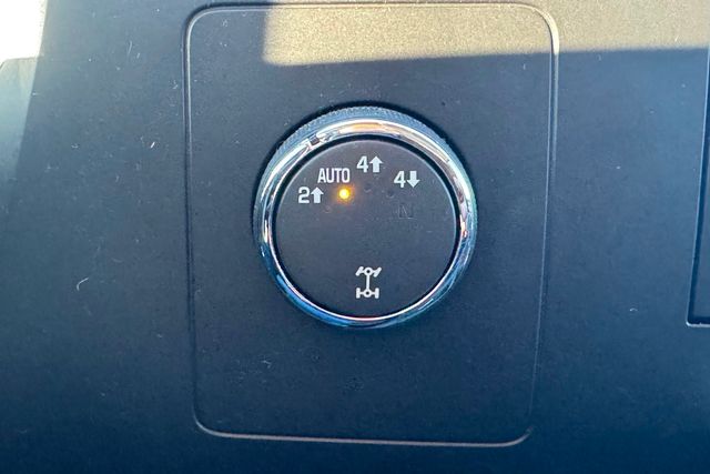 2010 Chevrolet Silverado 1500 4WD LT | Roscoe, IL | Autoland Outlets