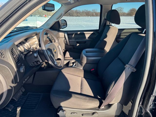 2010 Chevrolet Silverado 1500 4WD LT | Roscoe, IL | Autoland Outlets 2010 Chevrolet Silverado 1500 4WD LT | Roscoe, IL | Autoland Outlets