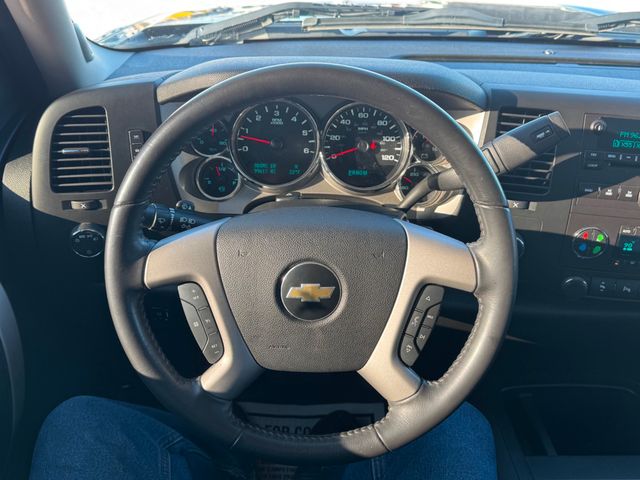 2010 Chevrolet Silverado 1500 4WD LT | Roscoe, IL | Autoland Outlets 2010 Chevrolet Silverado 1500 4WD LT | Roscoe, IL | Autoland Outlets