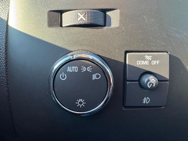 2010 Chevrolet Silverado 1500 4WD LT | Roscoe, IL | Autoland Outlets