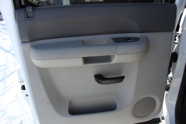 2010 Chevrolet Silverado 3500HD 4x4 Dually Work Truck | Roscoe, IL | Autoland Outlets 2010 Chevrolet Silverado 3500HD 4x4 Dually Work Truck | Roscoe, IL | Autoland Outlets