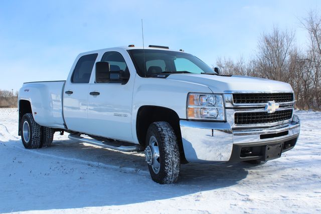 2010 Chevrolet Silverado 3500HD 4x4 Dually Work Truck | Roscoe, IL | Autoland Outlets 2010 Chevrolet Silverado 3500HD 4x4 Dually Work Truck | Roscoe, IL | Autoland Outlets