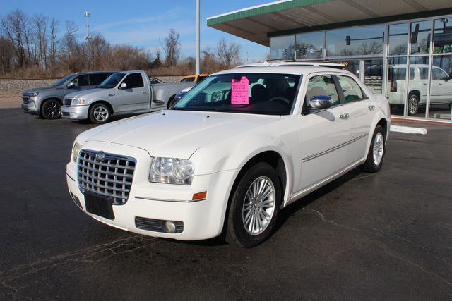2010 Chrysler 300 Touring | Granite City, Illinois | MasterCars Company Inc.