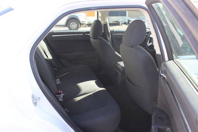 2010 Chrysler 300 Touring | Granite City, Illinois | MasterCars Company Inc.