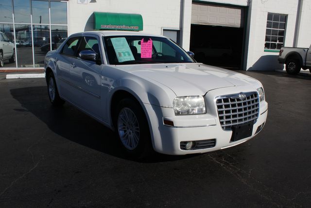 2010 Chrysler 300 Touring | Granite City, Illinois | MasterCars Company Inc.