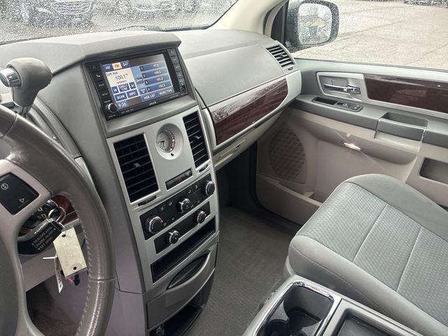 2010 Chrysler Town and Country Touring | Ontario, OH | New Haven Auto Sales 2010 Chrysler Town and Country Touring | Ontario, OH | New Haven Auto Sales