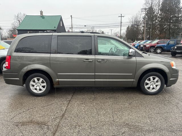 2010 Chrysler Town and Country Touring | Ontario, OH | New Haven Auto Sales 2010 Chrysler Town and Country Touring | Ontario, OH | New Haven Auto Sales