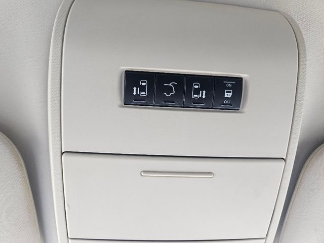 2010 Dodge Grand Caravan SXT Wheelchair Van Ramp Van