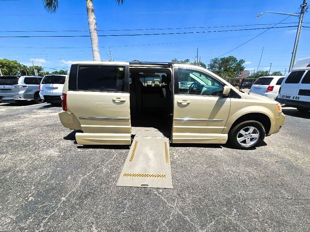 2010 Dodge Grand Caravan SXT Wheelchair Van Ramp Van