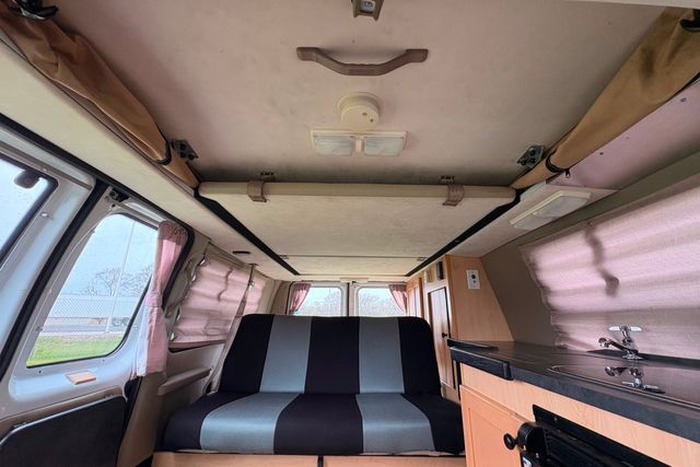 2010 Ford E-150 Custom Camper Conversion Raise Top Van | Roscoe, IL | Autoland Outlets 2010 Ford E-150 Custom Camper Conversion Raise Top Van | Roscoe, IL | Autoland Outlets