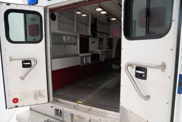 2010 Ford E-Series E-450 SD | Houston, TX | Houston Auto Credit 2010 Ford E-Series E-450 SD | Houston, TX | Houston Auto Credit