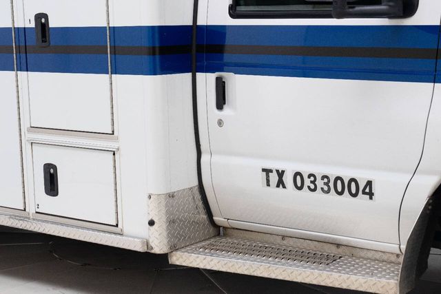 2010 Ford E-Series E-450 SD | Houston, TX | Houston Auto Credit 2010 Ford E-Series E-450 SD | Houston, TX | Houston Auto Credit