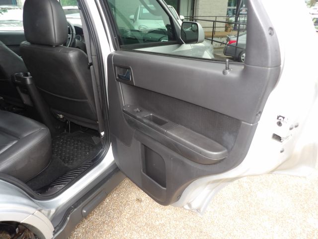 2010 Ford Escape Limited | Dalton, GA | Paniagua Auto Mall 2010 Ford Escape Limited | Dalton, GA | Paniagua Auto Mall