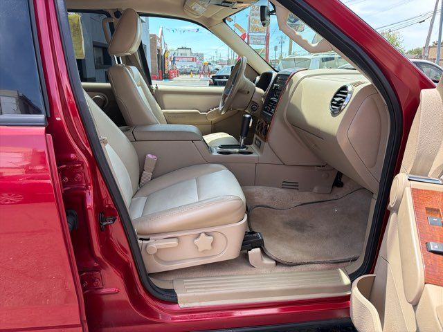 2010 Ford Explorer Eddie Bauer