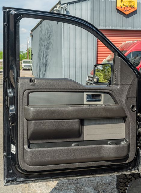 2010 Ford F-150 SVT Raptor 4X4 V8 / DOUBLE CAB / LOW MILES | Austin, TX | Rocky Mountain Truck Stop Austin 2010 Ford F-150 SVT Raptor 4X4 V8 / DOUBLE CAB / LOW MILES | Austin, TX | Rocky Mountain Truck Stop Austin