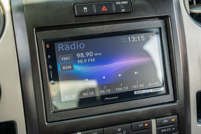 2010 Ford F-150 SVT Raptor 4X4 V8 / DOUBLE CAB / LOW MILES | Austin, TX | Rocky Mountain Truck Stop Austin