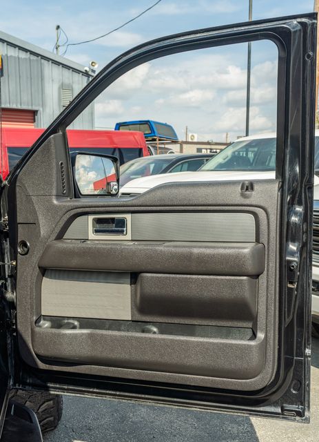 2010 Ford F-150 SVT Raptor 4X4 V8 / DOUBLE CAB / LOW MILES | Austin, TX | Rocky Mountain Truck Stop Austin