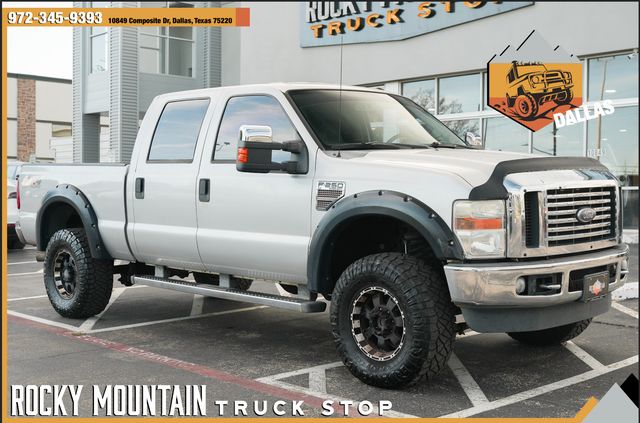 2010 Ford F-250 Super Duty XLT CREW CAB FX4 / CLEAN CARFAX / 6.4L 4X4 DIESEL | Austin, TX | Rocky Mountain Truck Stop Austin