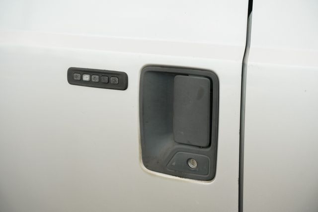 2010 Ford F-250 Super Duty XLT CREW CAB FX4 / CLEAN CARFAX / 6.4L 4X4 DIESEL | Austin, TX | Rocky Mountain Truck Stop Austin