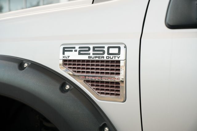 2010 Ford F-250 Super Duty XLT CREW CAB FX4 / CLEAN CARFAX / 6.4L 4X4 DIESEL | Austin, TX | Rocky Mountain Truck Stop Austin 2010 Ford F-250 Super Duty XLT CREW CAB FX4 / CLEAN CARFAX / 6.4L 4X4 DIESEL | Austin, TX | Rocky Mountain Truck Stop Austin