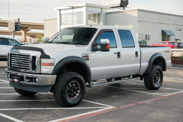 2010 Ford F-250 Super Duty XLT CREW CAB FX4 / CLEAN CARFAX / 6.4L 4X4 DIESEL | Austin, TX | Rocky Mountain Truck Stop Austin