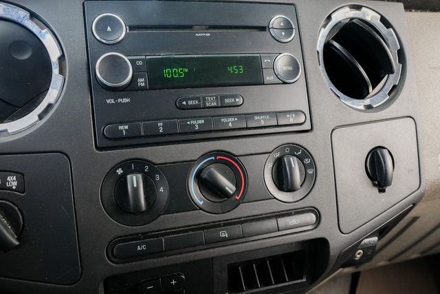 2010 Ford F-250 Super Duty XLT CREW CAB FX4 / CLEAN CARFAX / 6.4L 4X4 DIESEL | Austin, TX | Rocky Mountain Truck Stop Austin